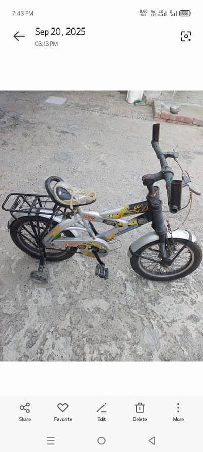 kids cycle size 16" inches age 5to8 new condition whatsap 03337105528