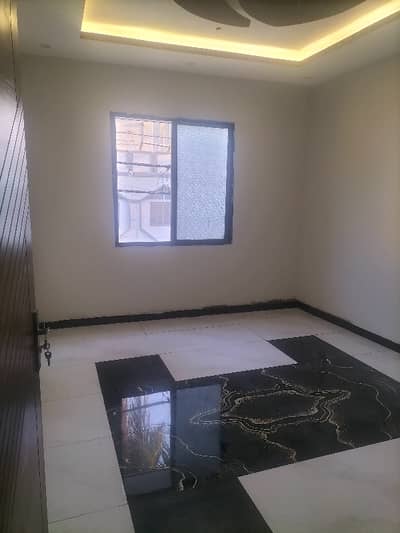 4 bed DD Upper Portion For Rent
