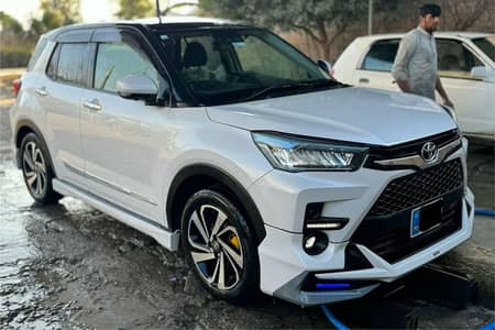 Raize 4 grade B2B Z package fully loaded. 0/3/1/5/9/3/4/4/6/6/7