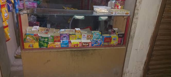 cabinets / Display table