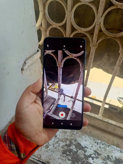 MOTOROLA Moto G14 Non Pta Unlock . . . . 15999 only