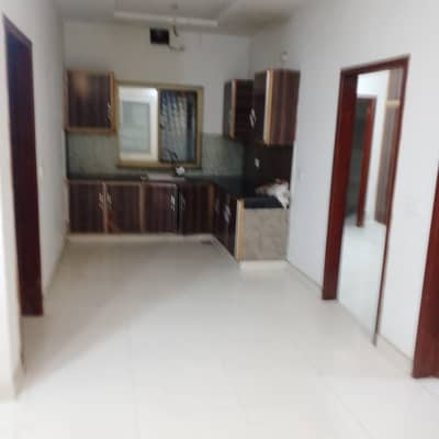 1125 Square Feet Upper Portion Is Available In Affordable Price In Gulshan-E-Lahore