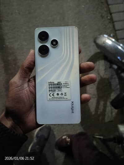 Infinix Hot 30 10/9 Full Box