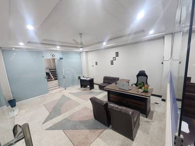 Office Furniture. Chairs/Table/Sofas