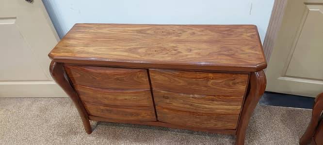 Bed Solid sheesham wood side tables dressing brand new condition