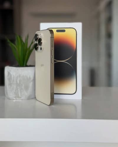 i Phone 8plus, 11,12,13,14,15pro max on instalment Whatsap 3062623924