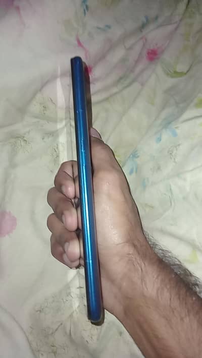 infinix hot 9 play 3/64 blue colour
