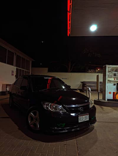 Civic 2002 facelift to 2005.