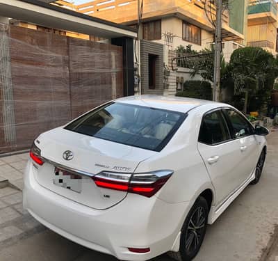 Toyota Corolla Altis 1.6 2020