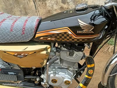 Honda 125 self Start 5 ger gold edition apl for final price
