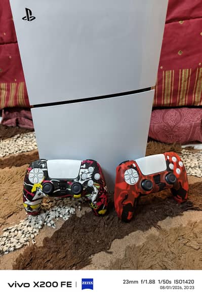 playstation 5 slim 1TB  digital  | ps5 with 2 Controllers