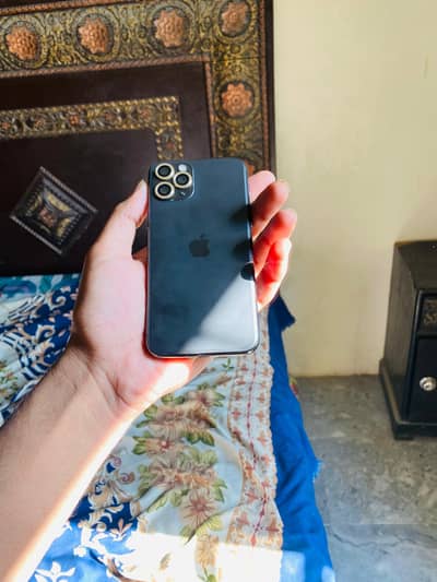 iphone 11 pro 256GB factory unlock non PTA