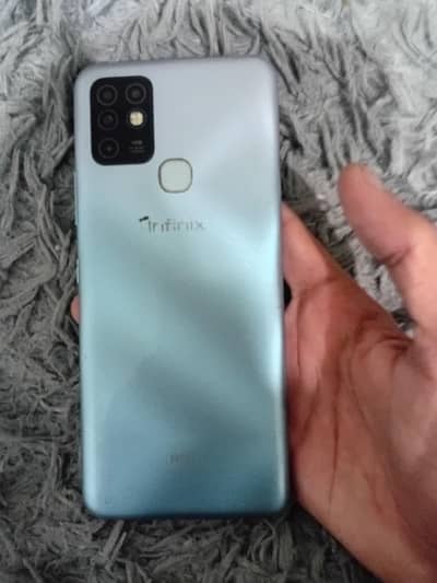 infinix hot 10 4/64 urgent sale need cash no box no charger