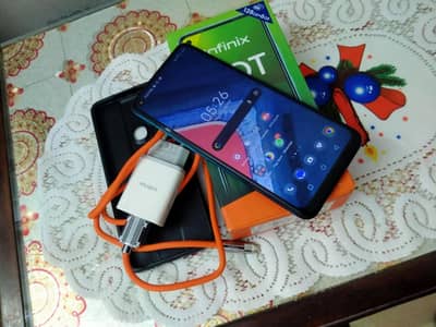 Infinix hot 10 6 128 Gb