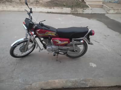 Honda CG 125 2025