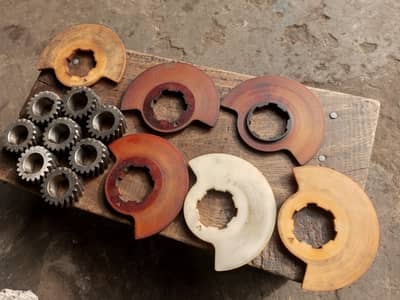 Clutch gear and Section plate