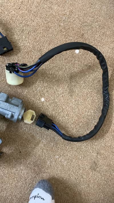 Mitsubishi Pajero 1986 Ignition Switch