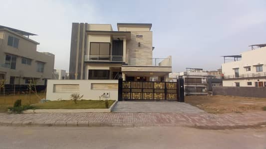 11 MARLA HOUSE FOR SALE BAHRIA HILL BAHRIATOWN PHASE 7
