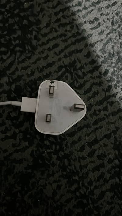 Apple orignal adapter