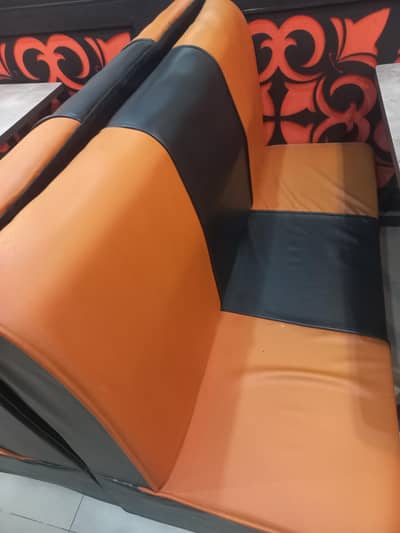 4 sofa Condition 10/9 8 month used hova