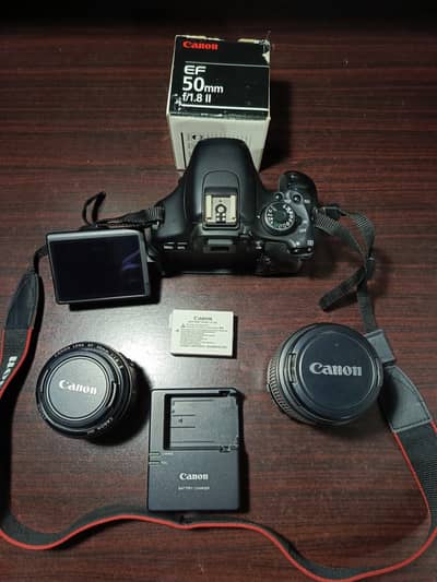 Canon EOS 600D DSLR Camera Dual Lenses Excellent Condition