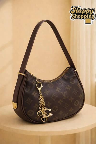 very impressive bag  available in 3 color