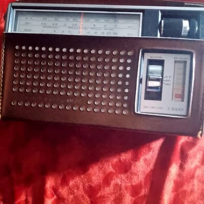 national Panasonic radio model R312 made in Japan for sale