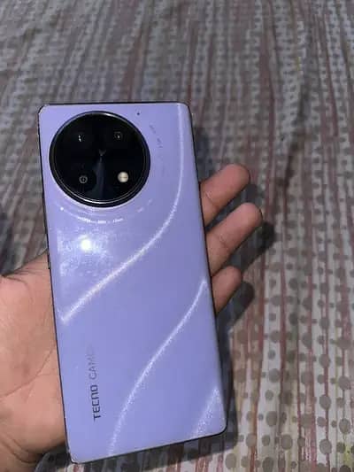 Tecno CAMON 30S