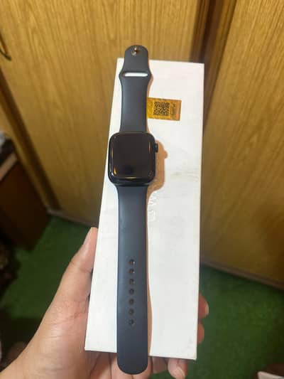 Apple Watch series 9 45mm, 96% Battery Health