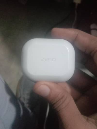 Zero gravity Earbuds