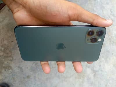 11 pro max all ok 10/8 conditions