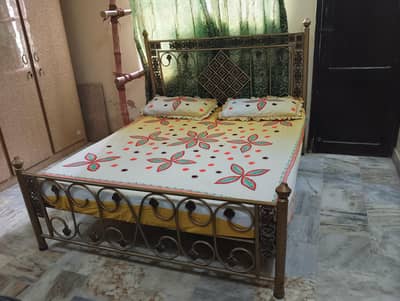 best Iron bed