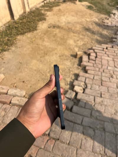 iPhone 14 , Betry health 99