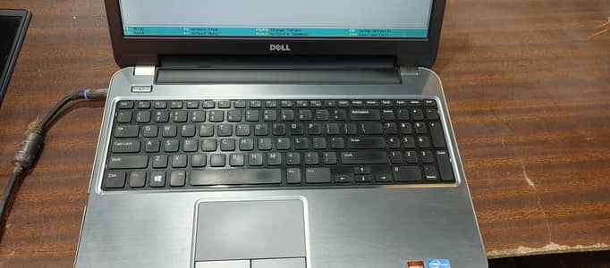 Dell inspiron 5521