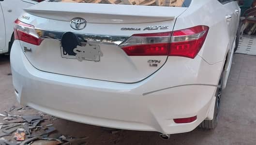 Toyota Corolla Altis Grande 2016