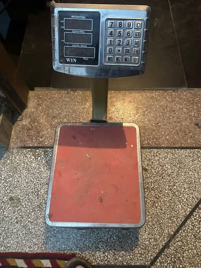 computerized scale upto 200 kg weight supported