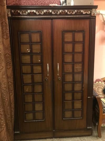 Urgent Sale best offer! 2 door wardrobe