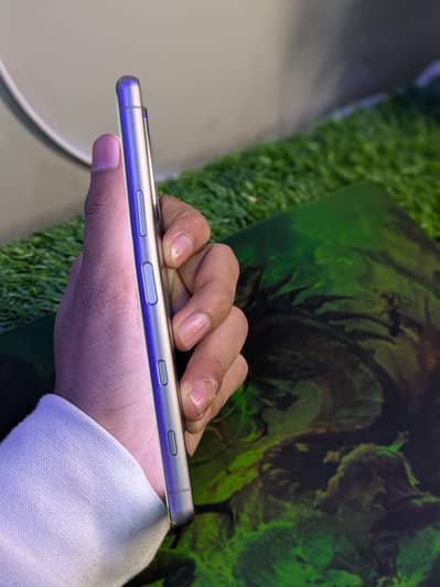 Sony Xperia 5 Perimium Mobile condition 10/8.5 urgent sale