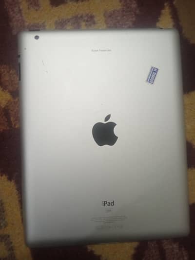 Ipad 2 memory 32gb, in good condition 9/10 imported from UAE.