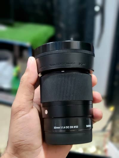 Sigma 30mm 1.4 Sony E Mount With Box