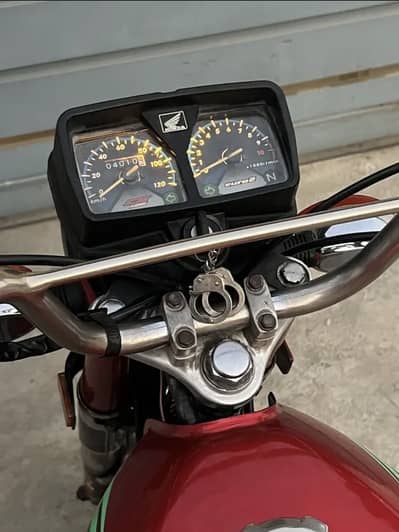 Urgent sale serious buter contact me 03175316318