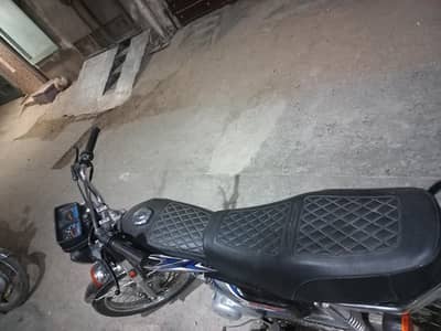 honda cg 125 Black colour