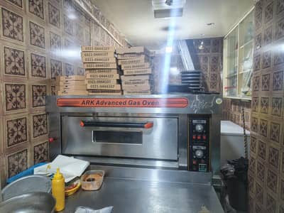 complete restaurant setup for sale hai set up new hai takriban sara