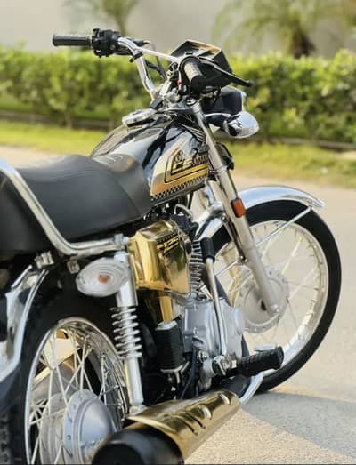 Honda Cg 125 Self start gold Adition lush bike