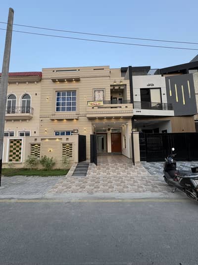 5 MARLA BRAND NEW HOUSE FOR SALE