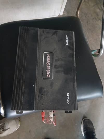 amplifie with boofer and speaker