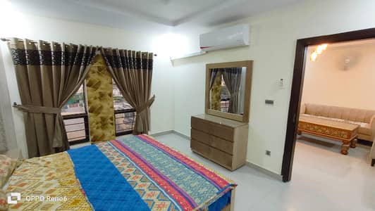 Par Day and short Time full furnish one BeD Room ment Available for rent Bahria Town Phase 6 family apartment