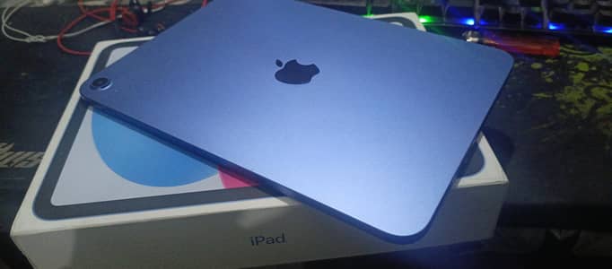 Ipad A16 2025 For sale 10/10 condition