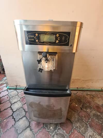Ice Cream Machine/Slush Machine