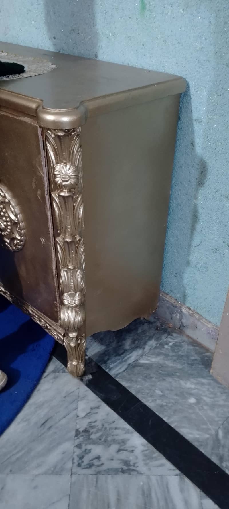 dressing without mirror 3